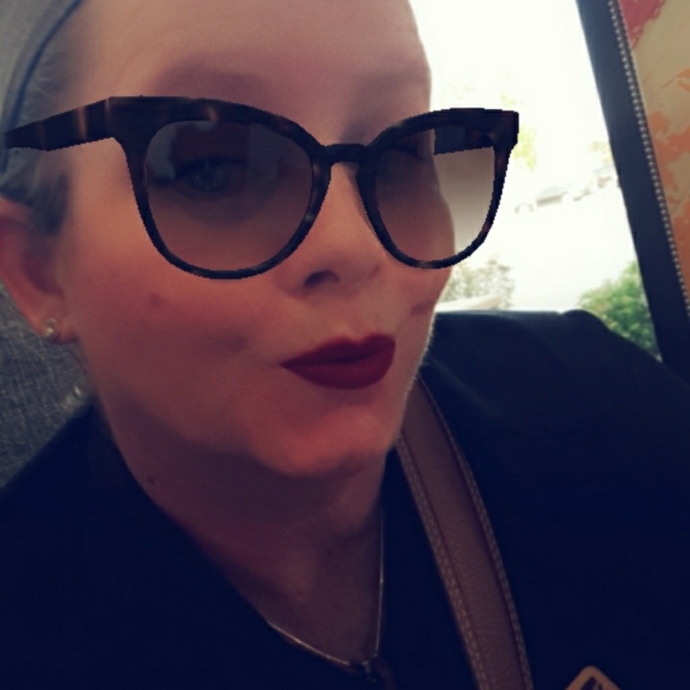 Meet your Posher, Tashia